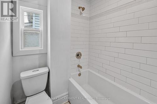 49 Allan Avenue, Hamilton, ON - Indoor Photo Showing Bathroom
