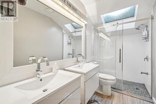 144 Carmichael Crescent, Blue Mountains, ON - Indoor Photo Showing Bathroom