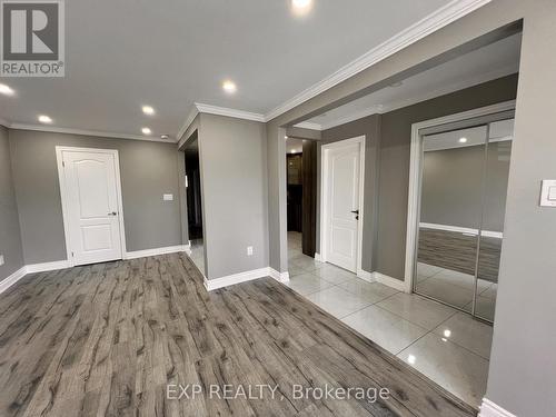 64 Gainsborough Road, Hamilton, ON - Indoor Photo Showing Other Room