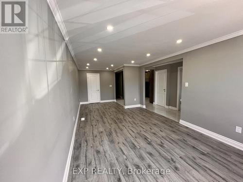 64 Gainsborough Road, Hamilton, ON - Indoor Photo Showing Other Room