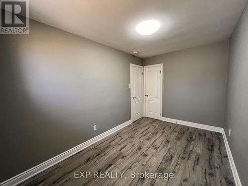 64 Gainsborough Road, Hamilton, ON - Indoor Photo Showing Other Room