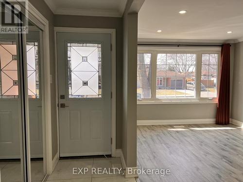 64 Gainsborough Road, Hamilton, ON - Indoor Photo Showing Other Room