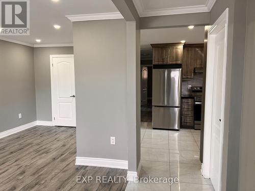 64 Gainsborough Road, Hamilton, ON - Indoor