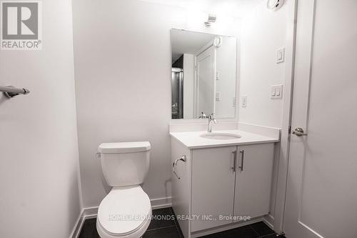 13 - 940 David Street N, Centre Wellington, ON - Indoor Photo Showing Bathroom