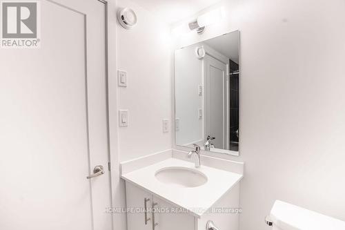 13 - 940 David Street N, Centre Wellington, ON - Indoor Photo Showing Bathroom