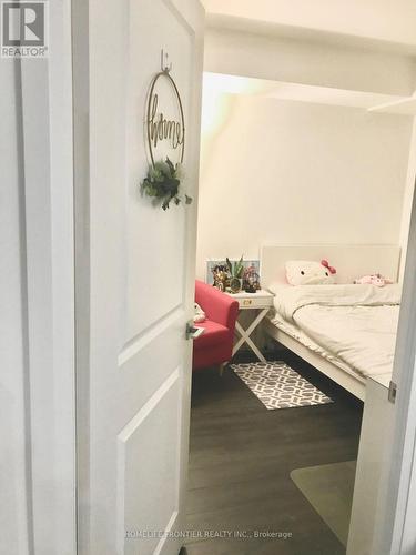 3504 - 251 Jarvis Street, Toronto, ON - Indoor Photo Showing Laundry Room