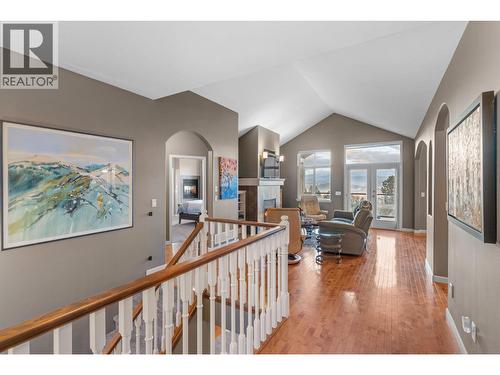 3582 Camelback Drive, Kelowna, BC - Indoor Photo Showing Other Room