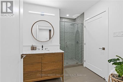628 Parkview Road, Ottawa, ON - Indoor Photo Showing Bathroom