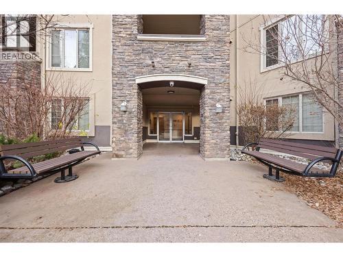 1875 Country Club Drive Unit# 1405, Kelowna, BC - Outdoor