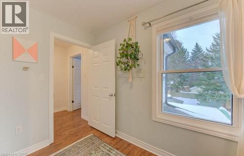 85 Chalmers Street N, Cambridge, ON - Indoor Photo Showing Other Room