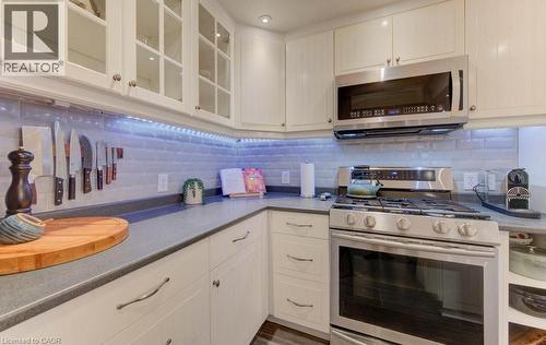 85 Chalmers Street N, Cambridge, ON - Indoor Photo Showing Kitchen