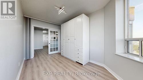 Ph09 - 115 Omni Drive, Toronto, ON - Indoor Photo Showing Other Room