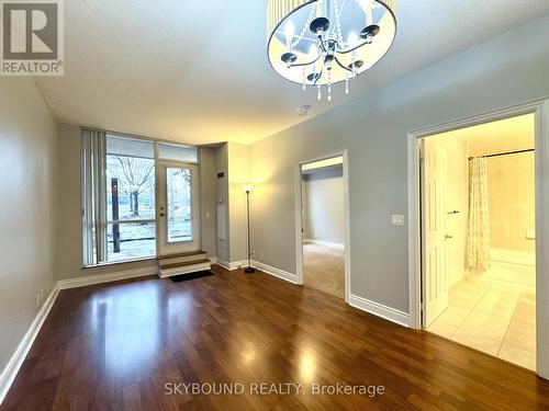 131 - 33 Cox Boulevard, Markham, ON - Indoor Photo Showing Other Room