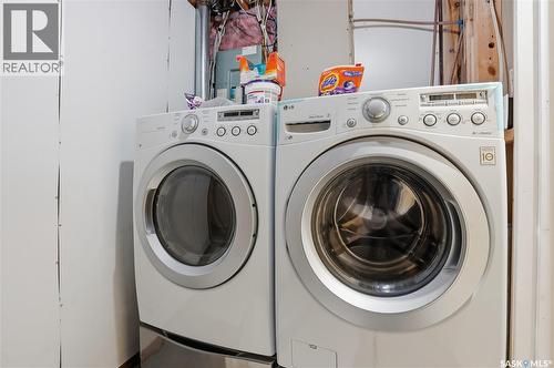 5169 Donnelly Crescent, Regina, SK - Indoor Photo Showing Laundry Room