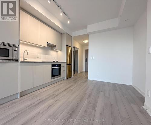 DINING - 1205 - 3071 Trafalgar Road, Oakville, ON - Indoor Photo Showing Kitchen