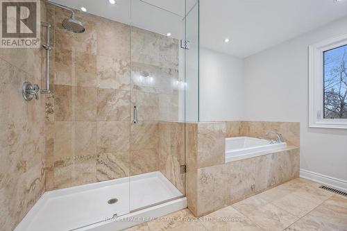 Luxurious Five-Piece Main Bathroom - 1302 Hillview Crescent, Oakville, ON - Indoor Photo Showing Bathroom