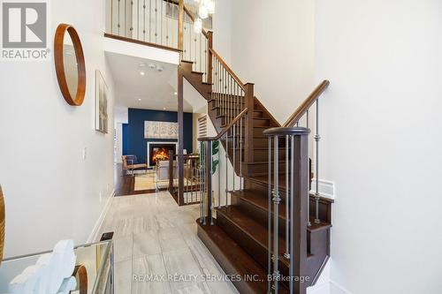 72 Bonnieglen Farm Boulevard, Caledon, ON - Indoor Photo Showing Other Room