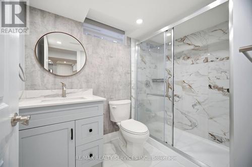 72 Bonnieglen Farm Boulevard, Caledon, ON - Indoor Photo Showing Bathroom