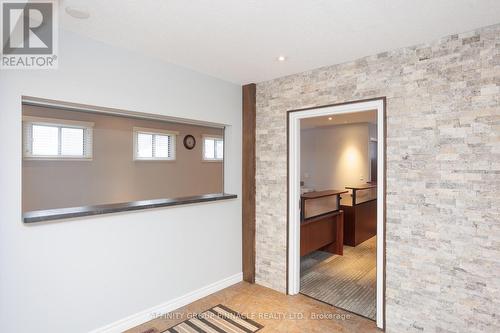 47 Lindsay Street S, Kawartha Lakes (Lindsay), ON 