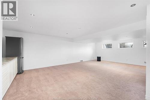 2989 Lakeshore Rd 305, Comber, ON - Indoor Photo Showing Other Room