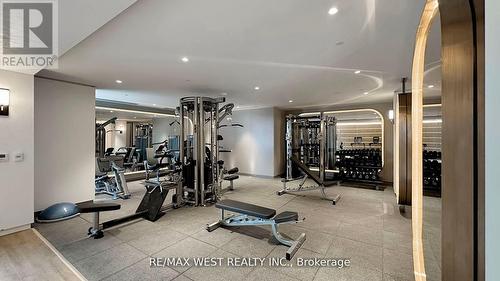 1016 - 1100 Sheppard Avenue W, Toronto, ON - Indoor Photo Showing Gym Room