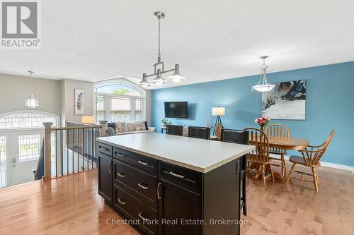 207 2Nd Street W, Owen Sound, ON - Indoor Photo Showing Dining Room