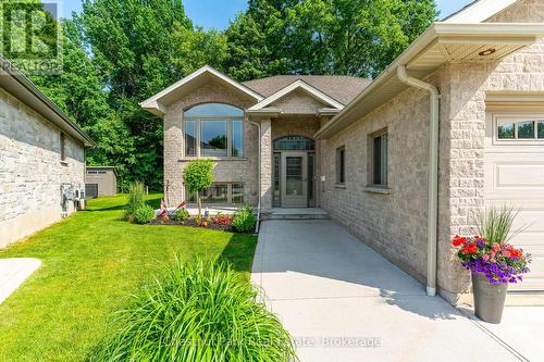 Easy landscaping - 207 2Nd Street W, Owen Sound, ON - Outdoor