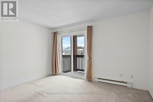 204 - 11 Centre Street, Greater Napanee (Greater Napanee), ON - Indoor Photo Showing Other Room