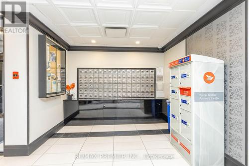 907 - 600 Rexdale Boulevard, Toronto, ON - Indoor Photo Showing Other Room