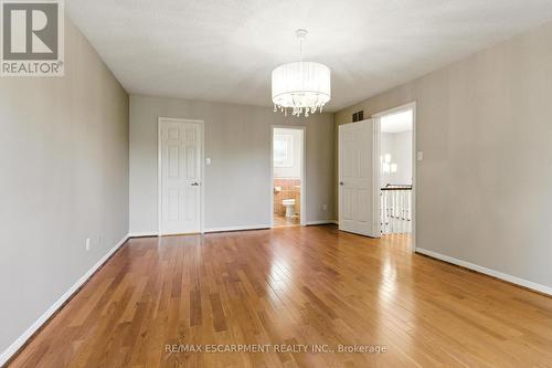 1624 Gallant Drive, Mississauga, ON - Indoor Photo Showing Other Room