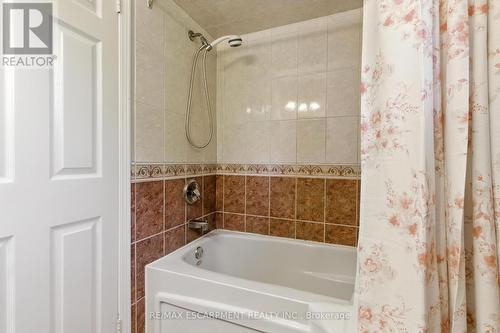 1624 Gallant Drive, Mississauga, ON - Indoor Photo Showing Bathroom