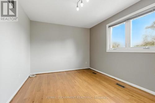 1624 Gallant Drive, Mississauga, ON - Indoor Photo Showing Other Room
