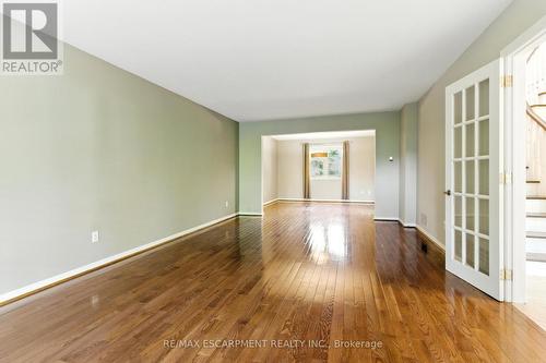 1624 Gallant Drive, Mississauga, ON - Indoor Photo Showing Other Room