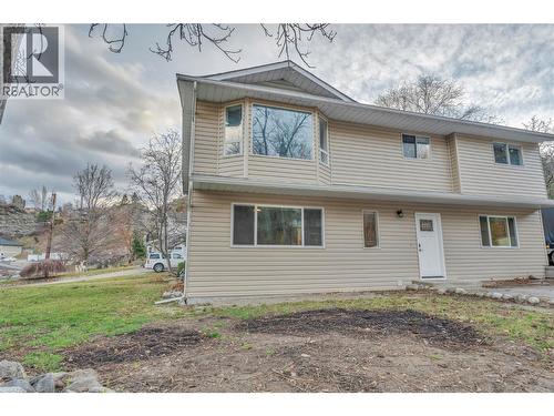 7111 Peach Orchard Road, Summerland, BC - Outdoor