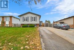 31 RALEIGH STREET  Hamilton, ON L8W 1H4