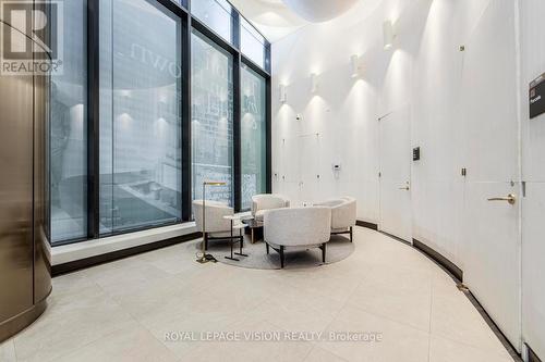 702 - 480 Front Street W, Toronto, ON - Indoor Photo Showing Other Room
