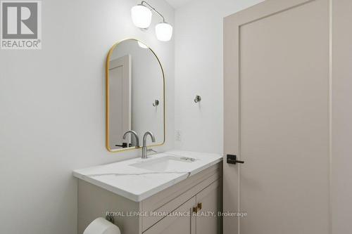 39 Fraser Drive, Quinte West (Sidney Ward), ON - Indoor Photo Showing Bathroom