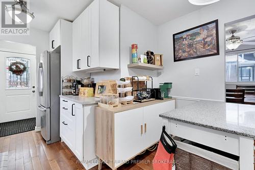 412 Ferndale Avenue, London South (South Q), ON - Indoor Photo Showing Kitchen