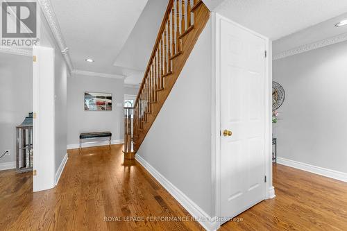 16 Sagamore Court, Ottawa, ON - Indoor Photo Showing Other Room