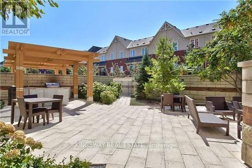 804 - 2391 Central Park Drive, Oakville, ON - Outdoor