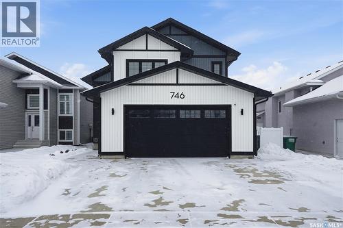 746 Bentley Manor, Saskatoon, SK - Outdoor