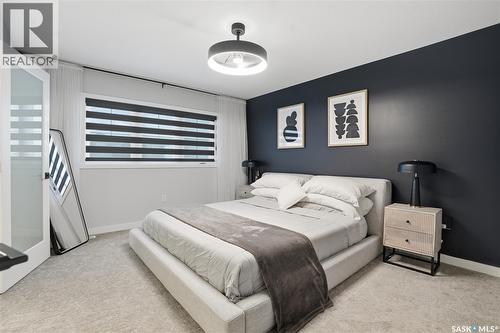 746 Bentley Manor, Saskatoon, SK - Indoor Photo Showing Bedroom
