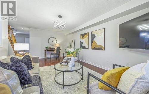 67B Concession Street E, Clarington (Bowmanville), ON - Indoor Photo Showing Living Room