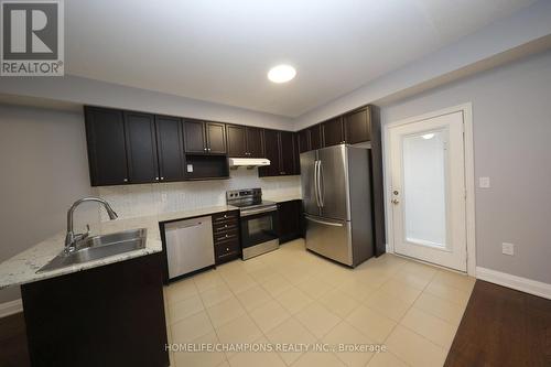 13 John Moore Road, East Gwillimbury, ON - Indoor Photo Showing Kitchen With Double Sink