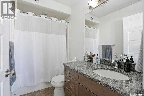 347 Palliser Way, Saskatoon, SK - Indoor Photo Showing Bathroom