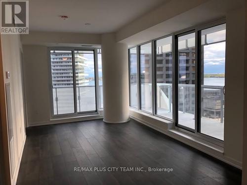 1402 - 28 Freeland Street, Toronto, ON - Indoor Photo Showing Other Room