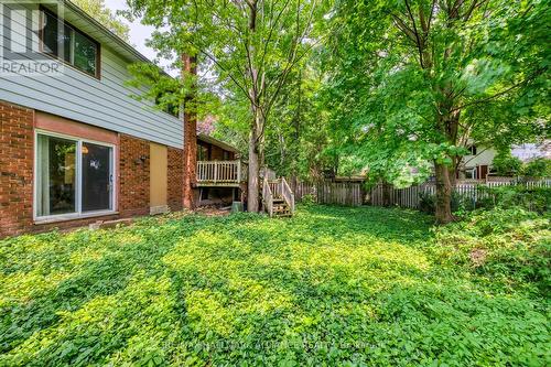 455 Canterbury Crescent, Oakville (Fd Ford), ON - Outdoor