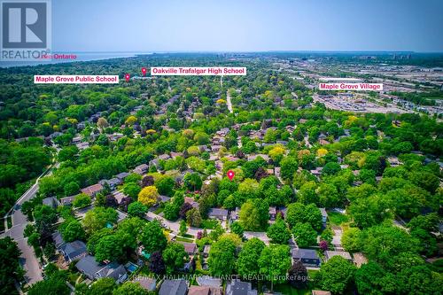 455 Canterbury Crescent, Oakville (Fd Ford), ON - Outdoor