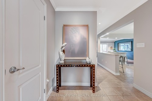 1105 Harrogate Drive, Hamilton, ON - Indoor Photo Showing Other Room