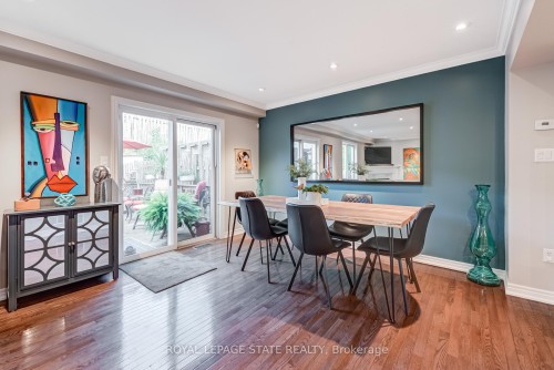 1105 Harrogate Drive, Hamilton, ON - Indoor Photo Showing Dining Room